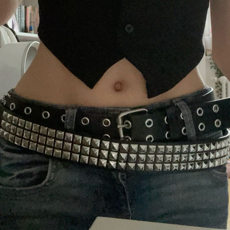 Cinto Punk com Rebites - Naerya