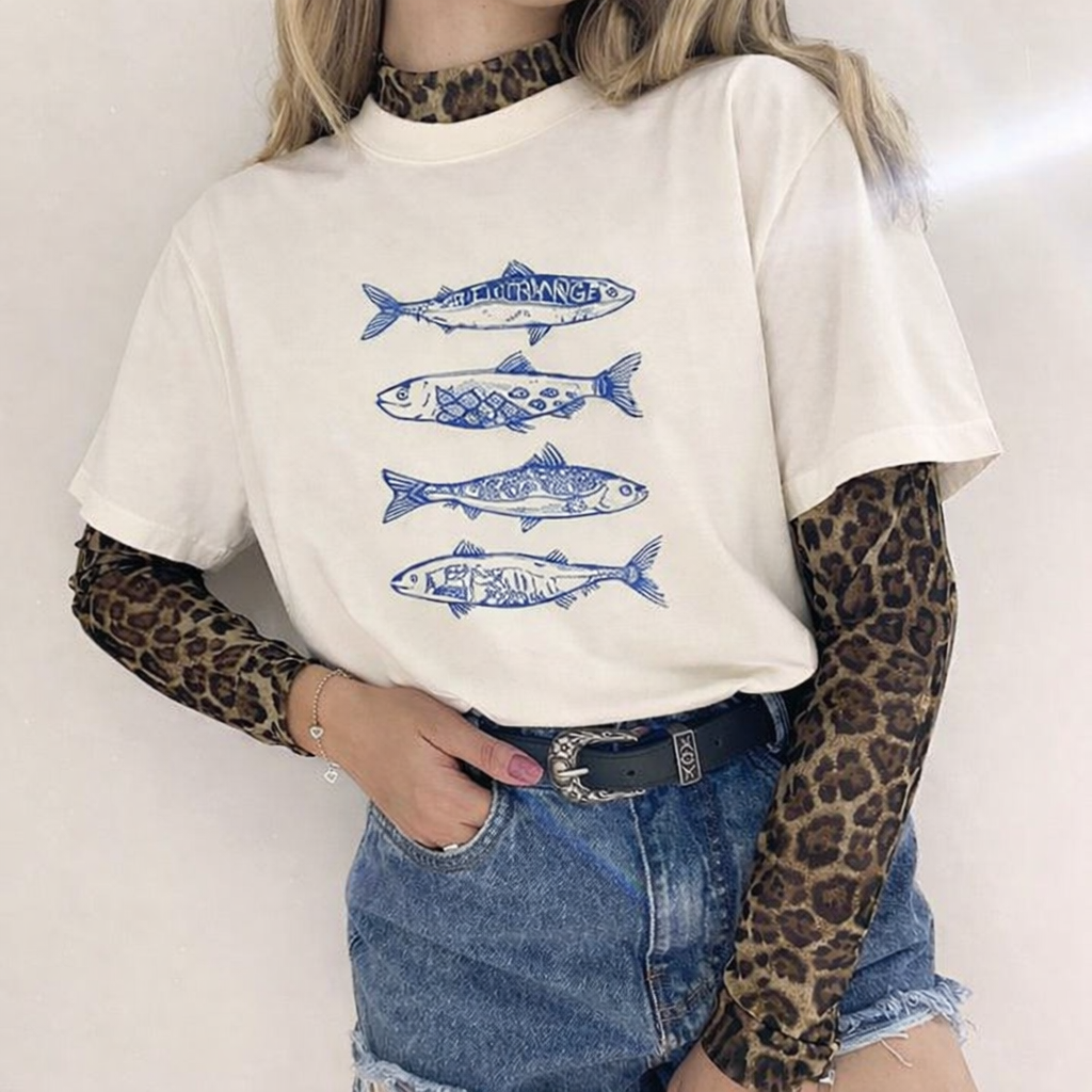 Camiseta Oversized Peixinho Azul - Naerya